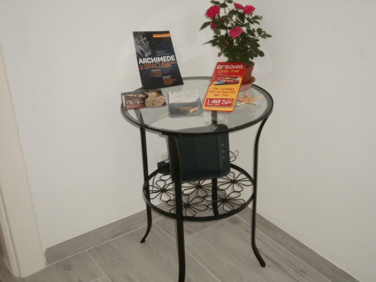 Casa Fean - Posto Auto Riservato Apartment Syracuse Exterior photo